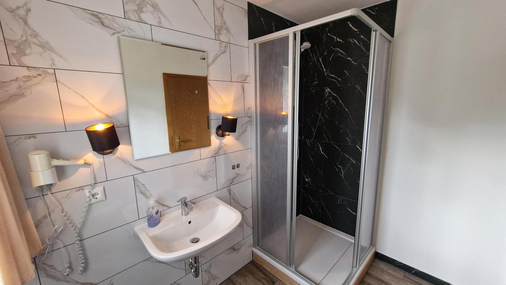 Hotel Tini Bad Fallingbostel Dış mekan fotoğraf