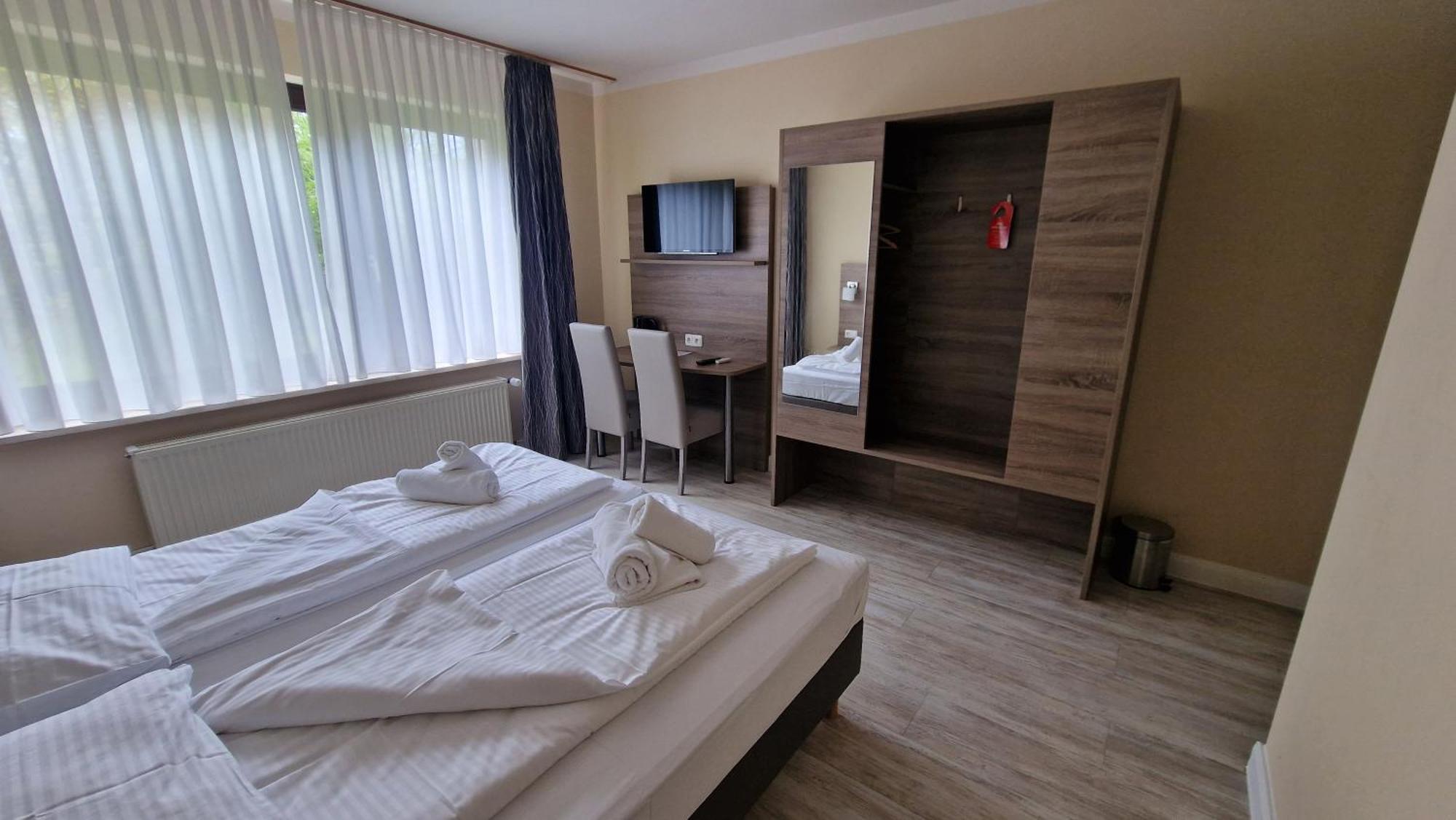 Hotel Tini Bad Fallingbostel Dış mekan fotoğraf