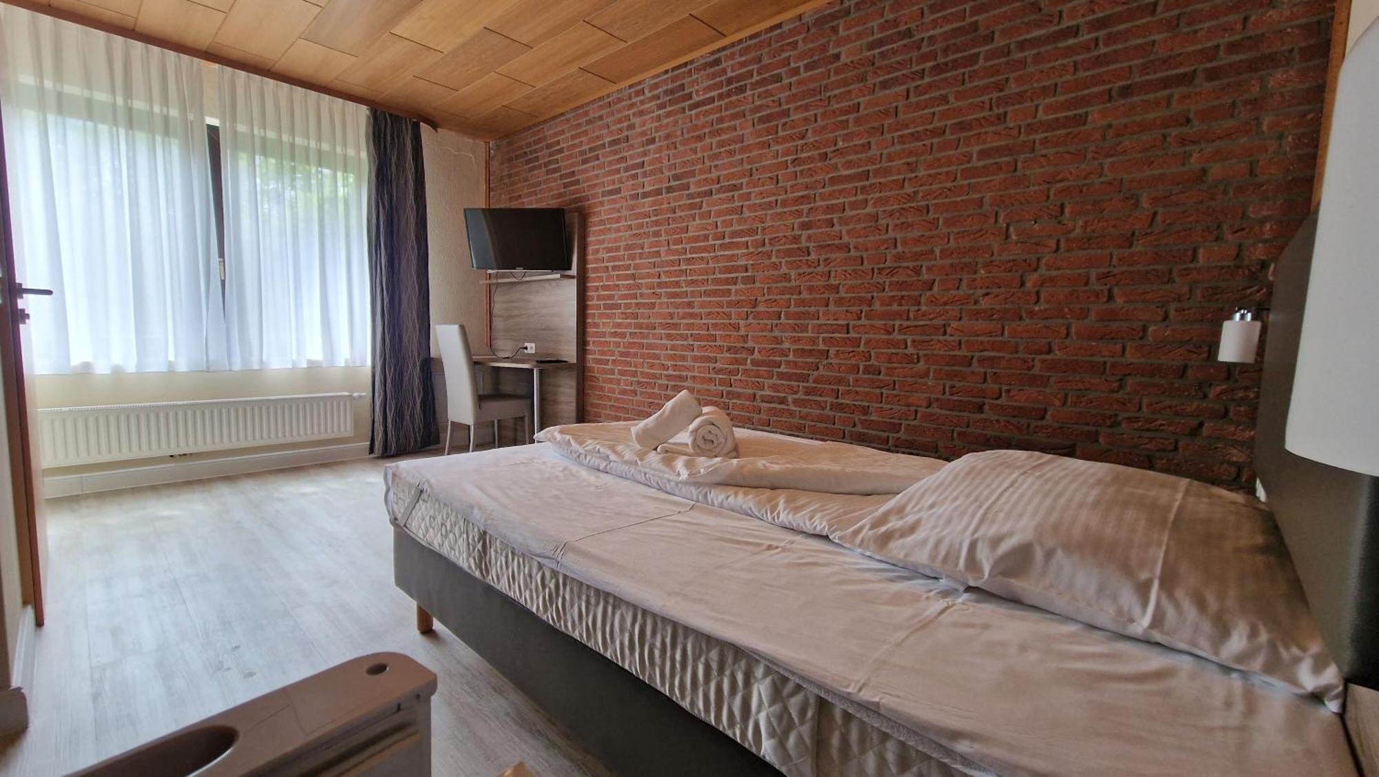Hotel Tini Bad Fallingbostel Dış mekan fotoğraf